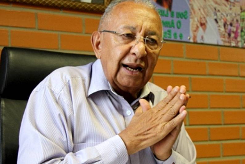 Dr. Pessoa fica em cima do muro no primeiro turno e sai enfraquecido para reeleição em 2024